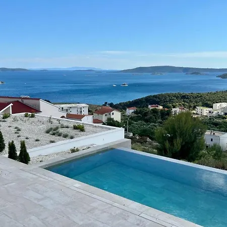 Splendour View *