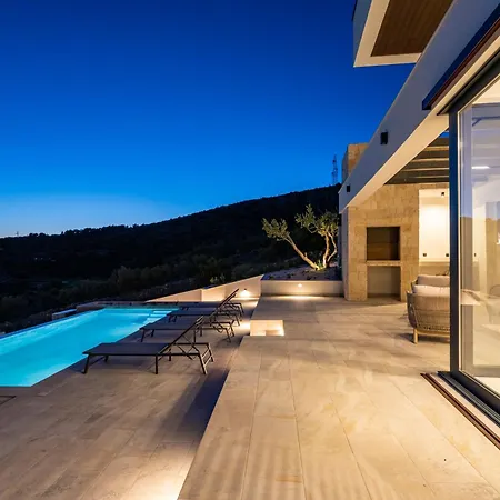 Splendour View Villa